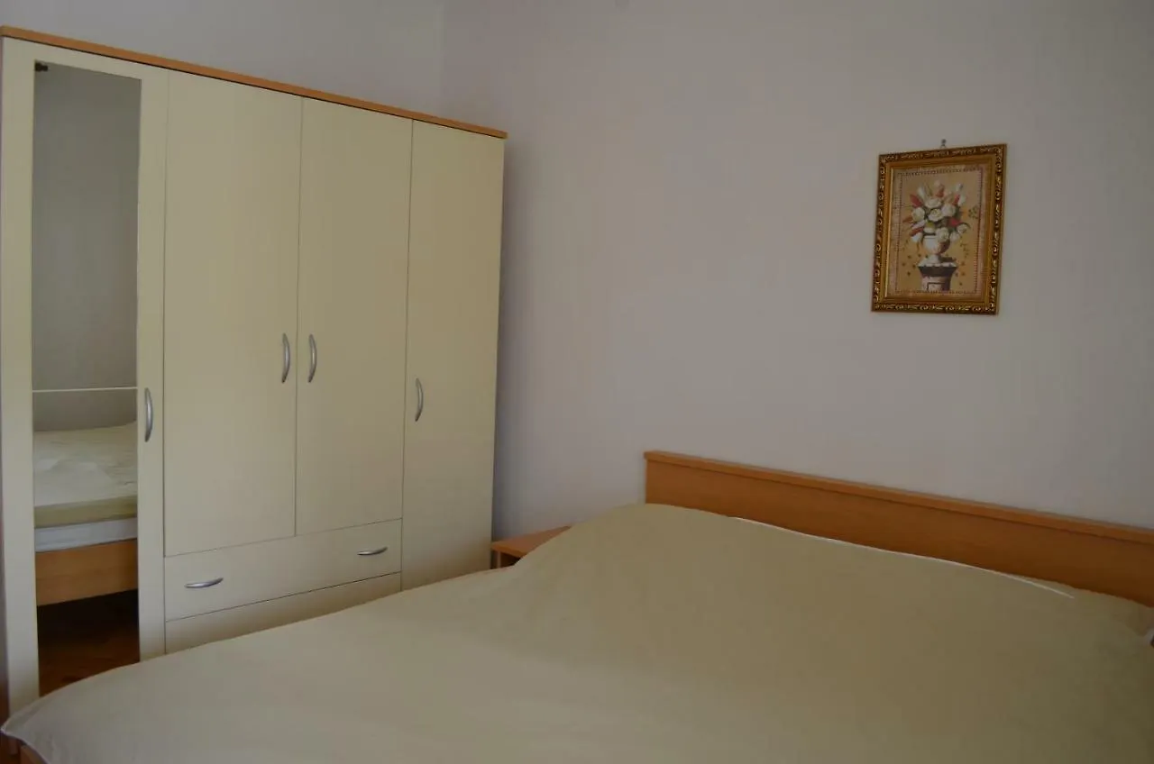 Apartments Antonio Baska